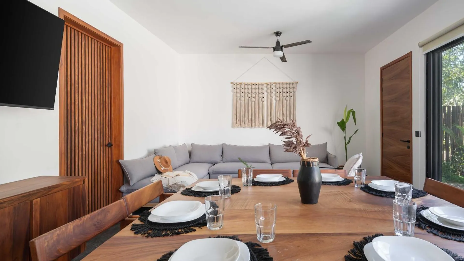 Villas Asana Leaf Tulum 0*,