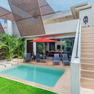 Casa Asana 5 Luxe Retreat Villa